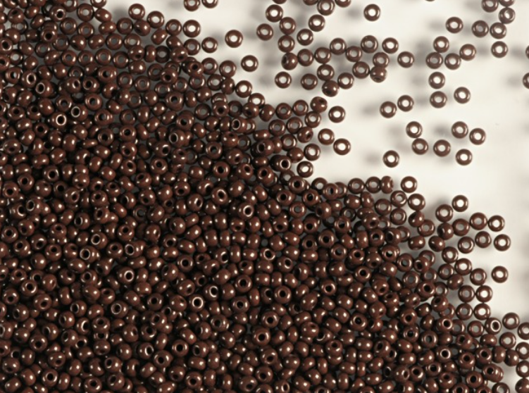 Brun opak Rocailles frøperler fra Preciosa